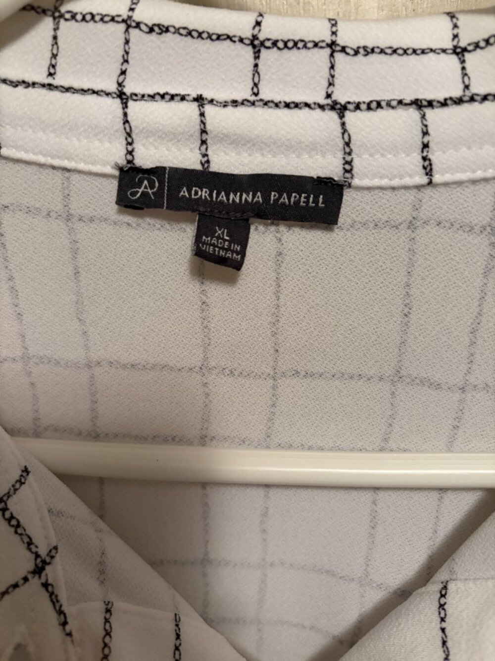 ADRIANNA PAPELL LONG SLEEVE XLARGE - Picture 2 of 9